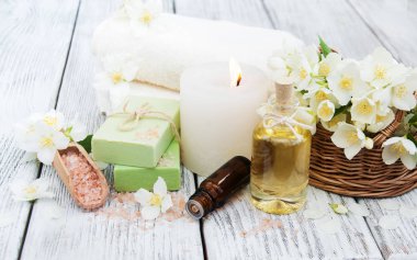 Yasemin çiçekleri Spa konseptiyle