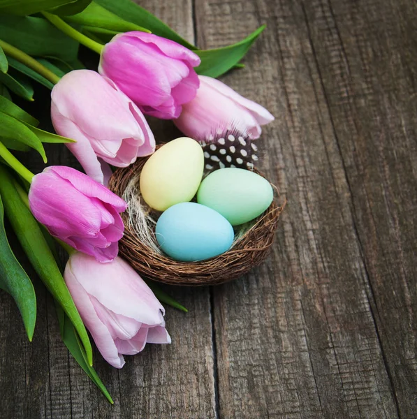 Easter eggs in a nest — Stock Photo, Image