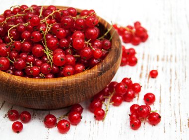 taze kırmızı kuş üzümü