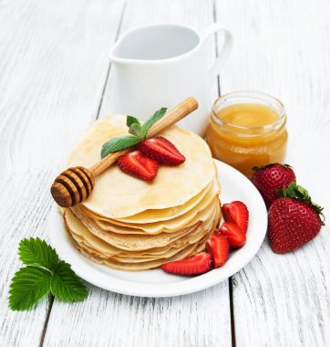 çilek ile Pancakes