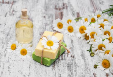 El yapımı Sabun ve papatya