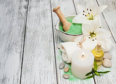 Beyaz nilüfer ile Spa Ürünleri