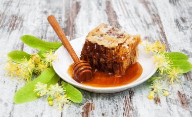 Petek ve ıhlamur çiçek