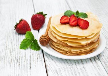 çilek ile Pancakes