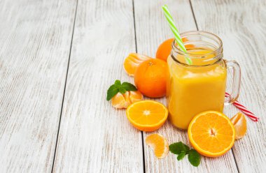 Portakal suyu ile jar