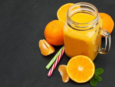 Portakal suyu ile jar