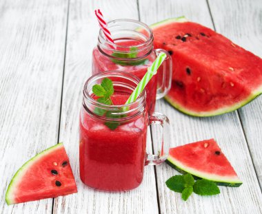 Kavanoz karpuz güler yüzlü ile