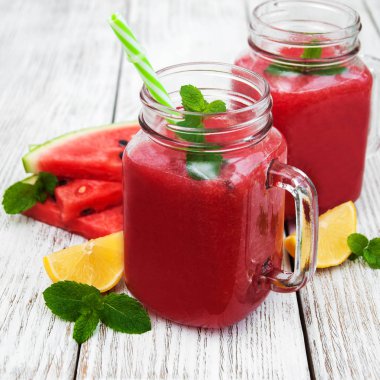 Kavanoz karpuz güler yüzlü ile