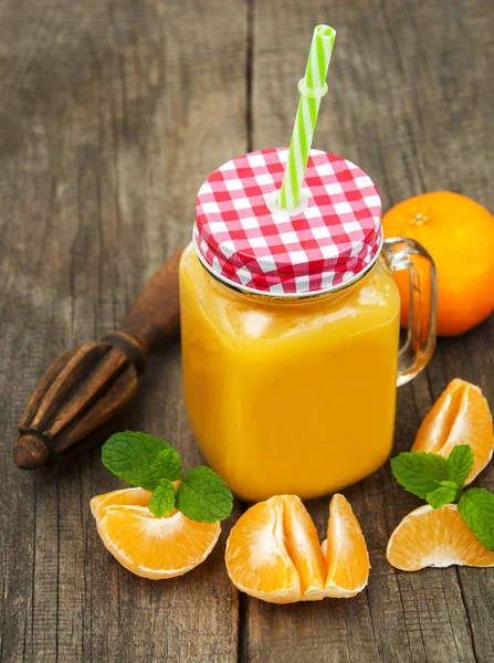 Portakal suyu ile jar