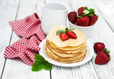 çilek ile Pancakes
