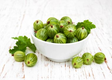 bektaşi yaprakları ile