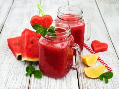 Kavanoz karpuz güler yüzlü ile