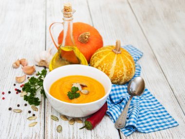 taze kabak kabak çorbası
