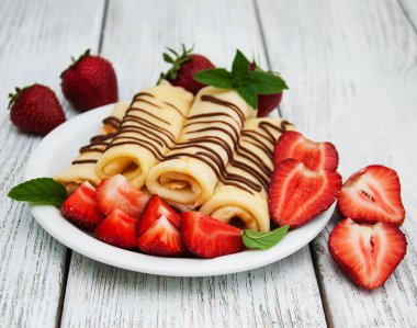 çilek ile Pancakes