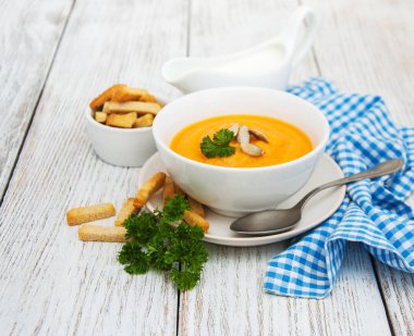 taze kabak kabak çorbası