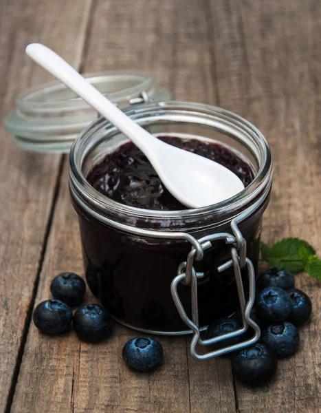 Böğürtlenli reçel kavanoz