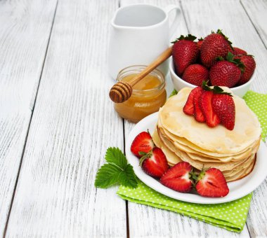 çilek ile Pancakes