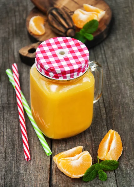 Portakal suyu ile jar