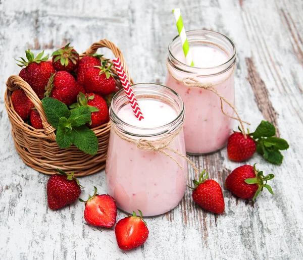 Yogourt aux fraises — Photo