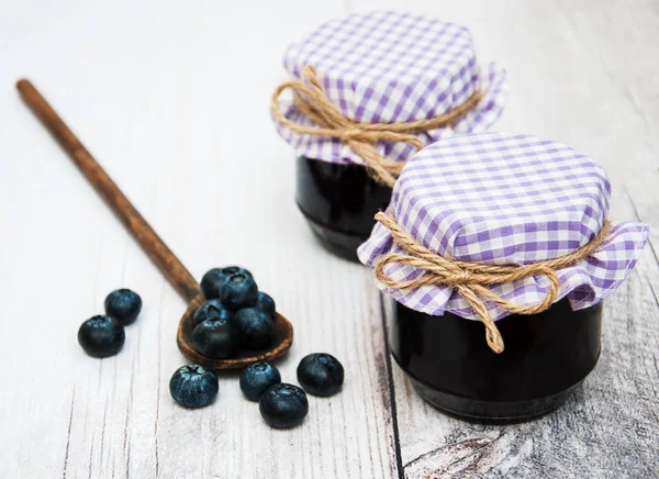 Böğürtlenli reçel kavanoz