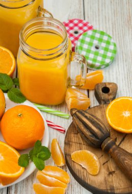Portakal suyu ile jar