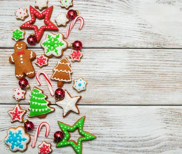 Noel zencefil ve bal renkli kurabiyeleri