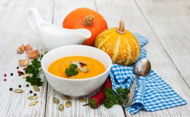 taze kabak kabak çorbası