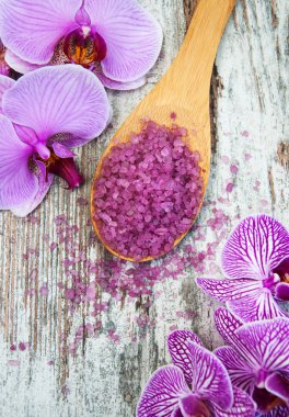 Spa tuz ve orkide