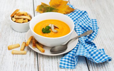 taze kabak kabak çorbası