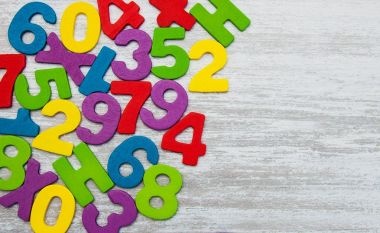 Renkli ahşap numaraları
