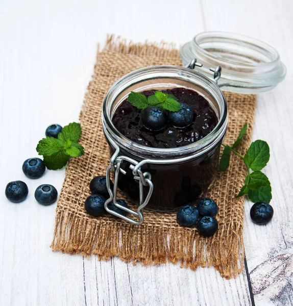 Böğürtlenli reçel kavanoz