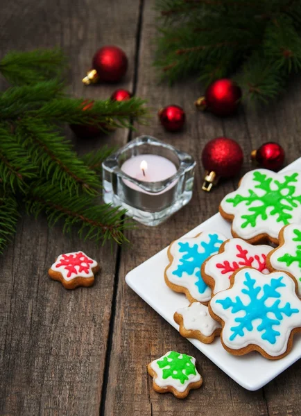 Tabakta Noel kurabiyeleri