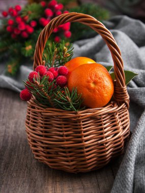 Mandalina ile Noel kompozisyon