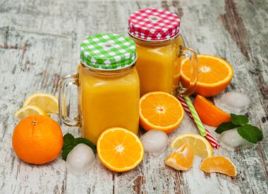 Portakal suyu ile jar