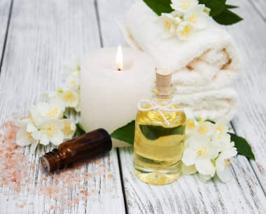 Yasemin çiçekleri Spa konseptiyle