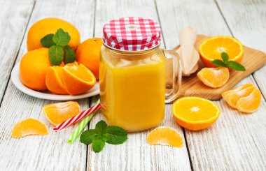 Portakal suyu ile jar