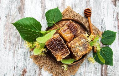 Petek ve ıhlamur çiçek