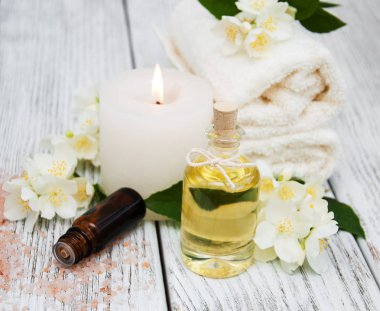 Yasemin çiçekleri Spa konseptiyle