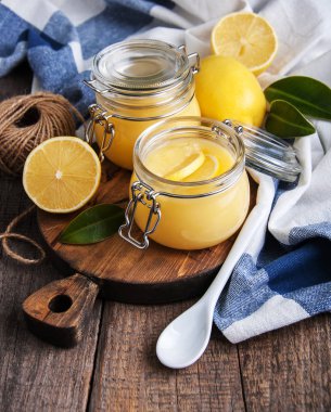 Cam ile taze limon limon lor