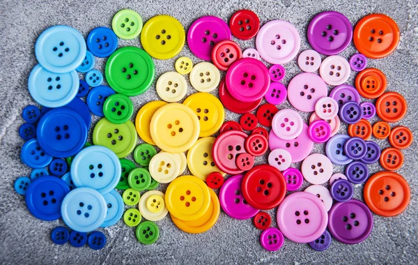 Πολύχρωμα ρούχα πλαστικά κουμπιά — Φωτογραφία Αρχείου