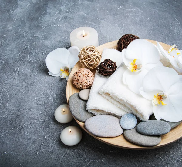 Beyaz Orkide Spa konseptiyle