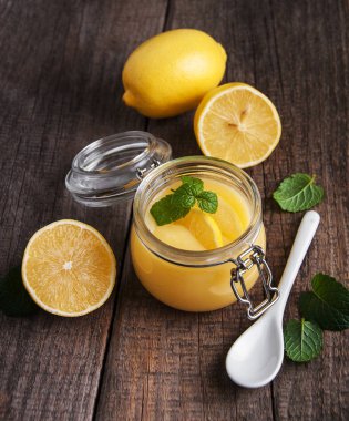 Cam ile taze limon limon lor