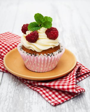 cupcake ile taze frambuaz