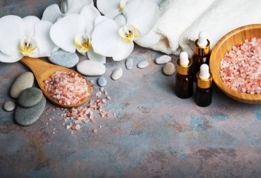 Beyaz Orkide Spa konseptiyle