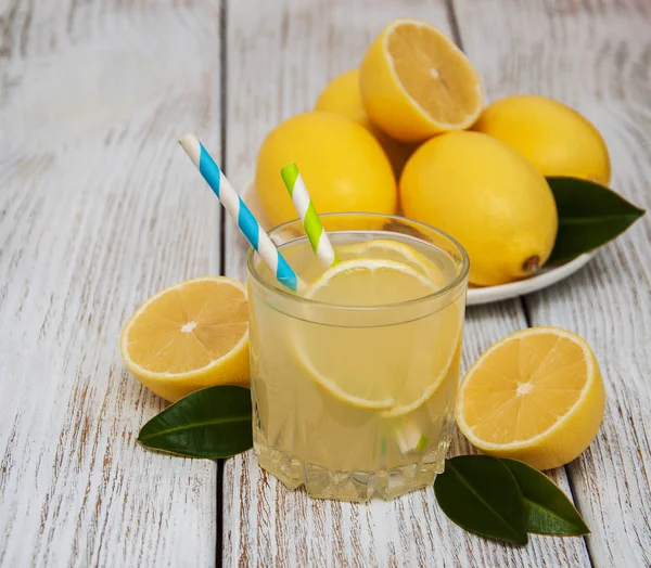 stock image Glass of lemon juice