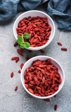 Kuru kırmızı goji meyveleri 