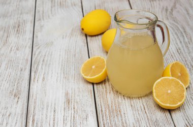 Limon suyu kavanoz