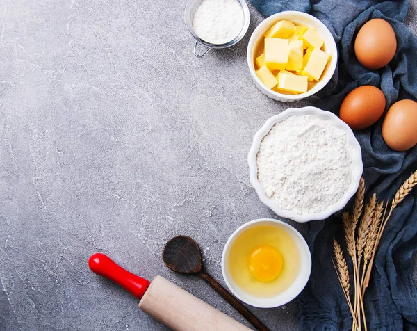 Bakken ingrediënten voor gebak — Stockfoto