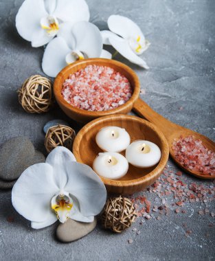 Beyaz Orkide Spa konseptiyle