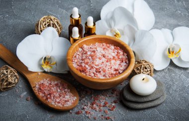 Beyaz Orkide Spa konseptiyle